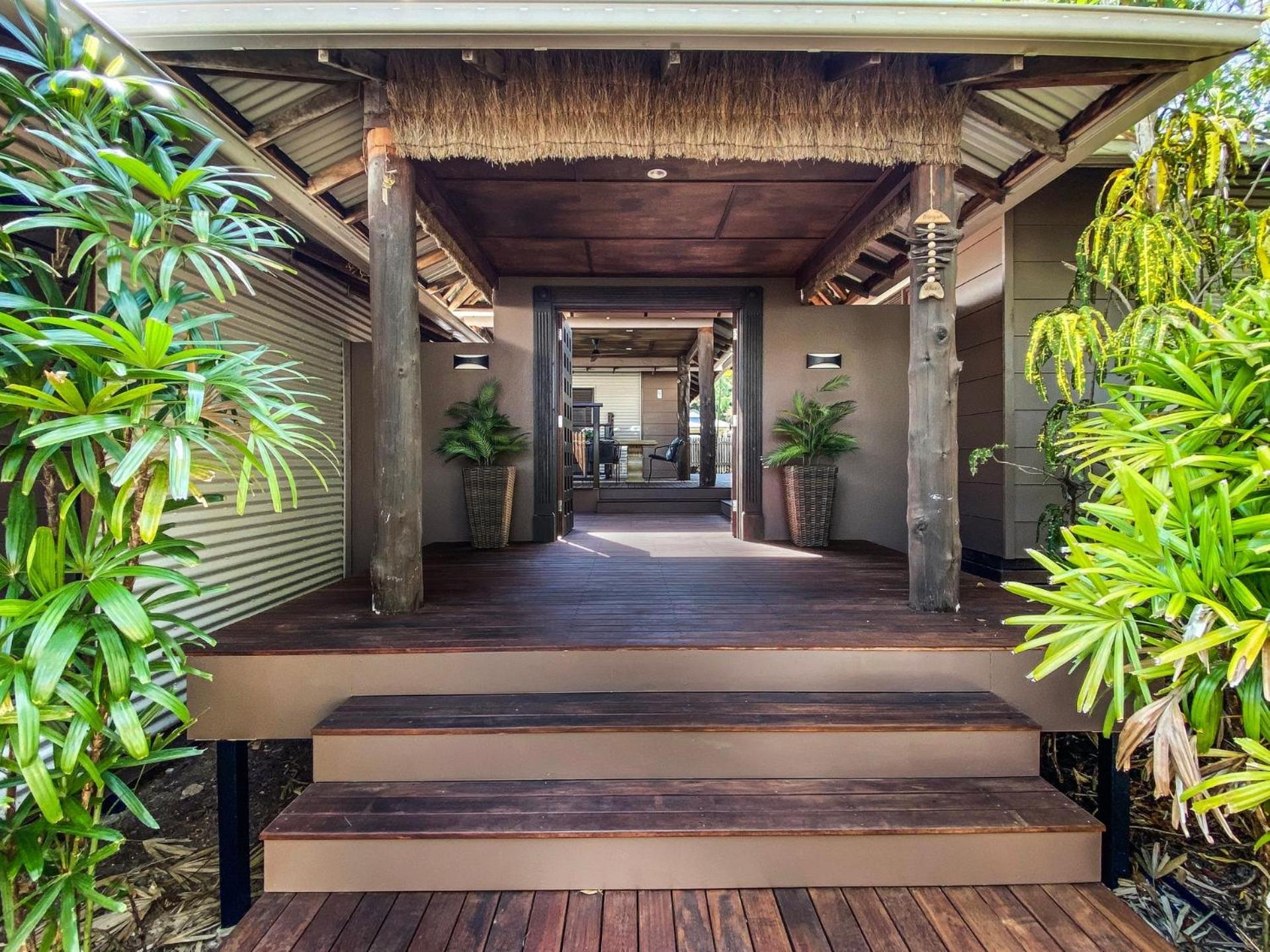 Little Banyak Villa Horseshoe Bay Bagian luar foto