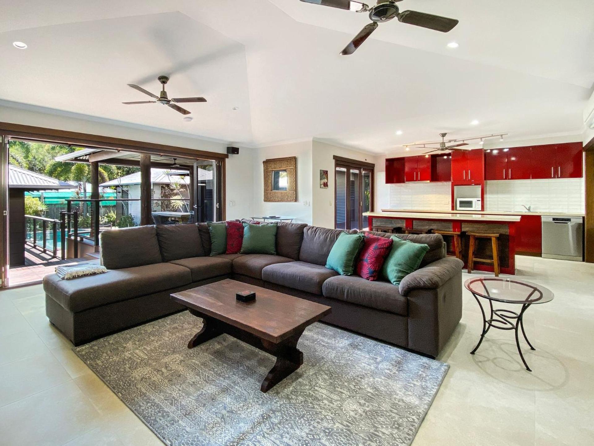Little Banyak Villa Horseshoe Bay Bagian luar foto