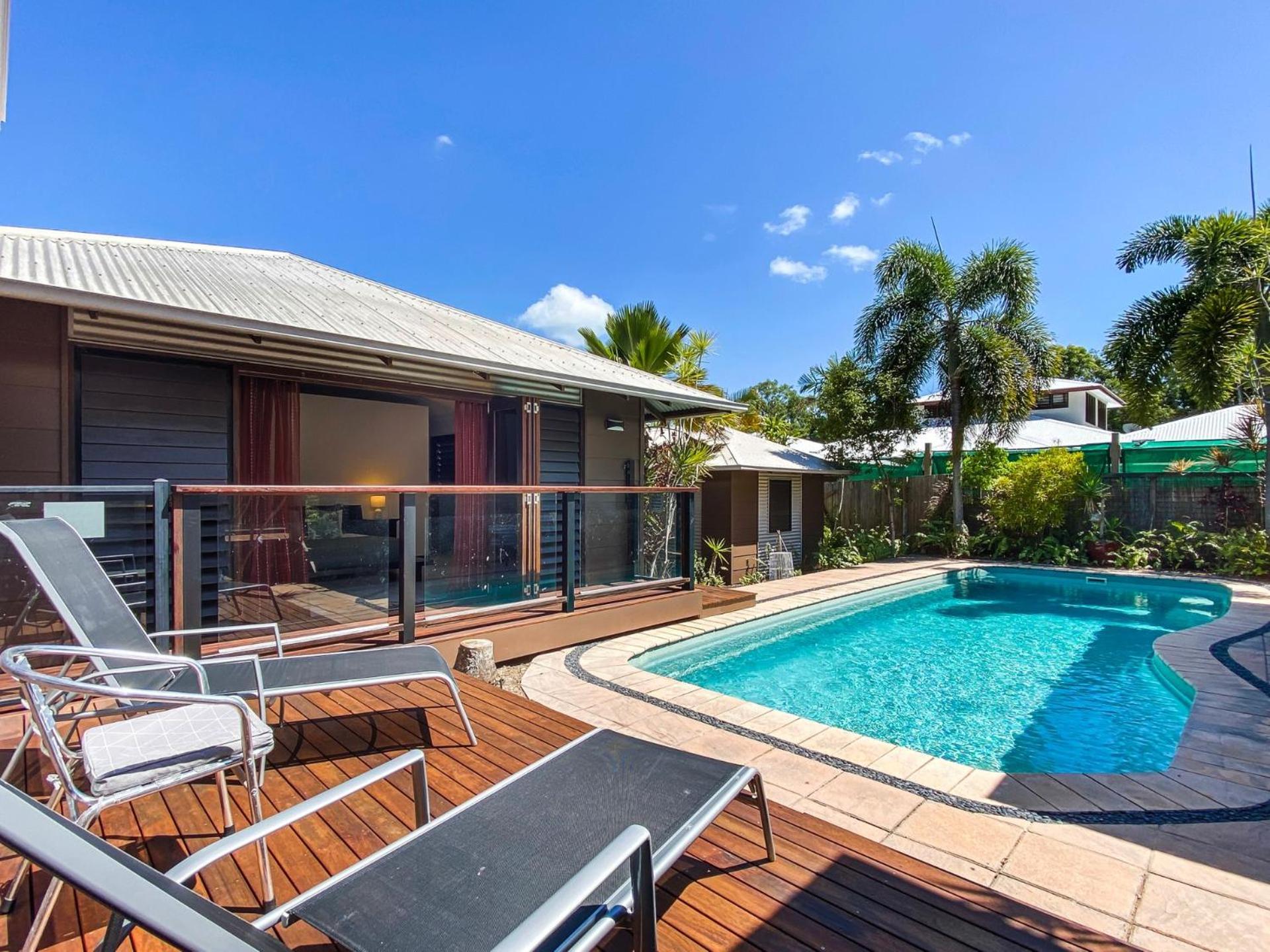 Little Banyak Villa Horseshoe Bay Bagian luar foto