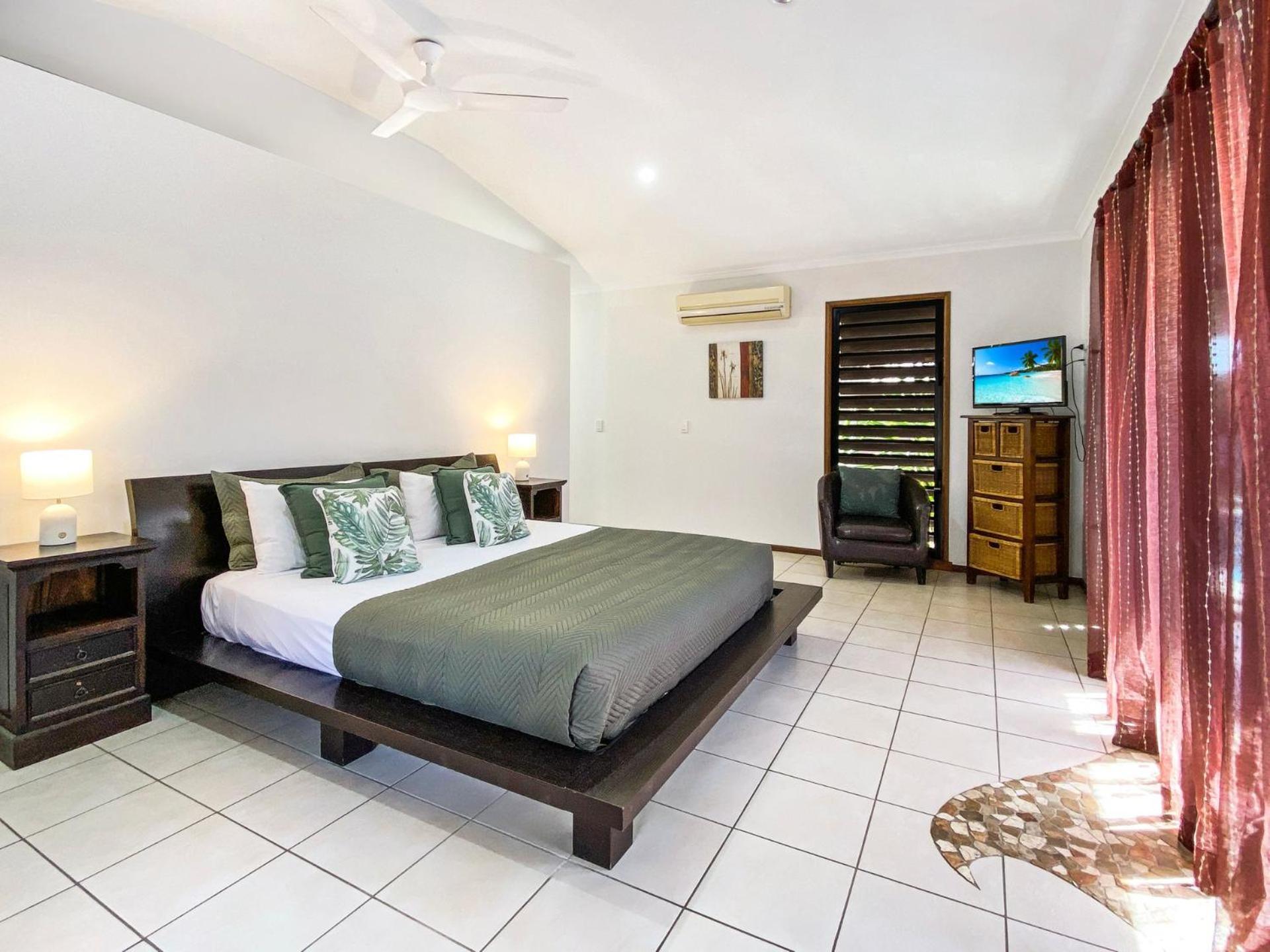 Little Banyak Villa Horseshoe Bay Bagian luar foto